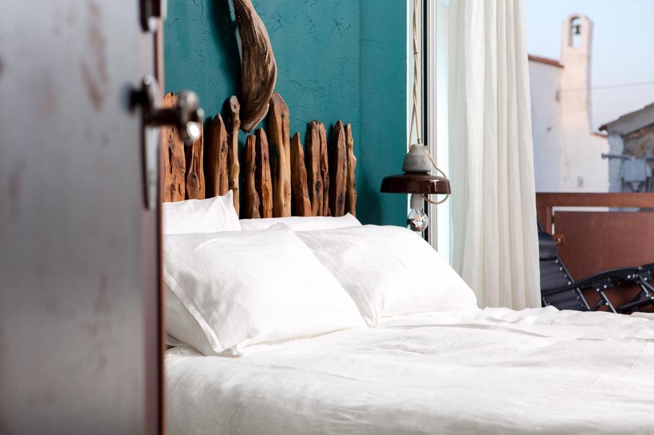 B&B Santa Lucia ซานตา เตเรซา กัลลูรา ภายนอก รูปภาพ